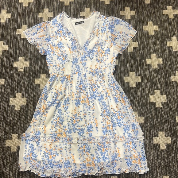 SHEIN Dresses & Skirts - Shein Medium Flowered Dress